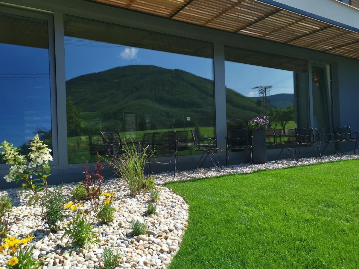 Hotel Maralak Kunčice pod Ondřejníkem Εξωτερικό φωτογραφία